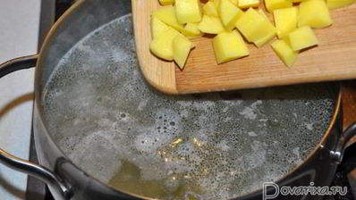 рассольник с куриными потрошками