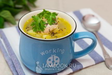 Щи из квашеной капусты с курицей