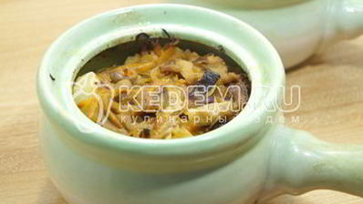грибная солянка в горшочке