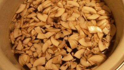 постная грибная солянка