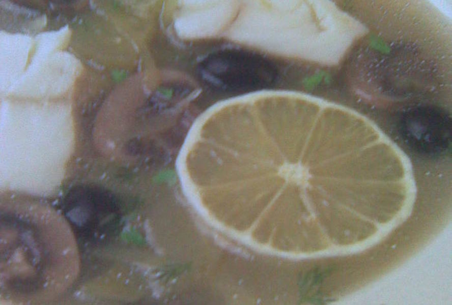 Рыбная солянка с грибами