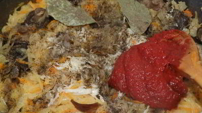 солянка из квашенной капусты с грибами