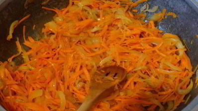 солянка из квашенной капусты с грибами