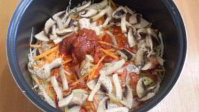 солянка с грибами и капустой