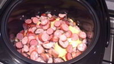 солянка в мультиварке поларис