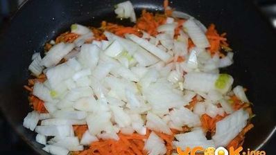 суп солянка с сосисками