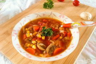 Суп из овощей и грибов