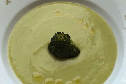 Суп-пюре из брокколи с плавленым сыром