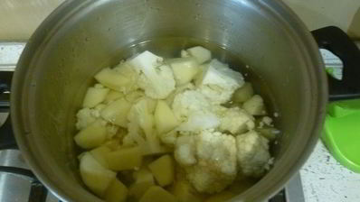 суп-пюре из цветной капусты с рисом