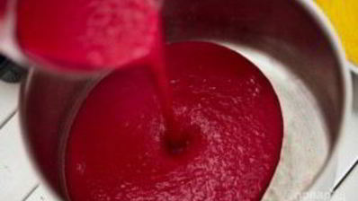 суп со свеклой и щавелем