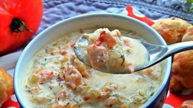 сырный суп с лососем и рисом