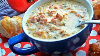 сырный суп с лососем и рисом