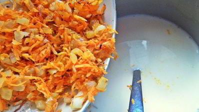 сырный суп с лососем и рисом