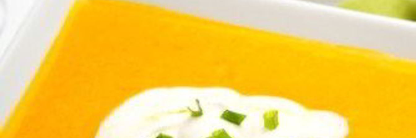 Тыквенный суп с кумином и сырными тостами