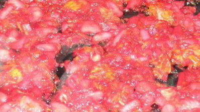 блинчики с фруктовой начинкой и мороженым