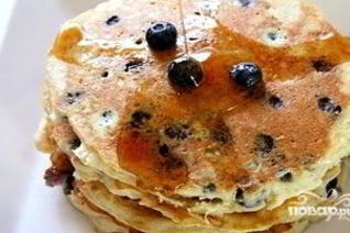Блинчики с творогом и малиной