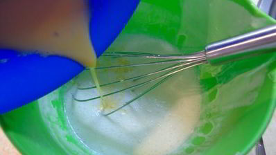 блины на двух видах молока