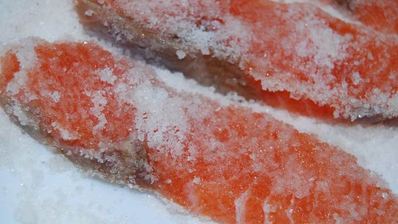 блины с семгой и авокадо