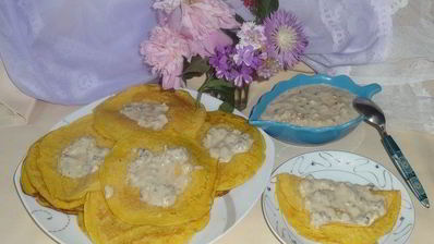 манно-тыквенные блинчики с ореховым соусом