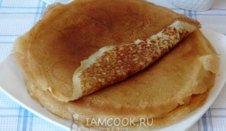 Рецепт простых дрожжевых блинов на молоке