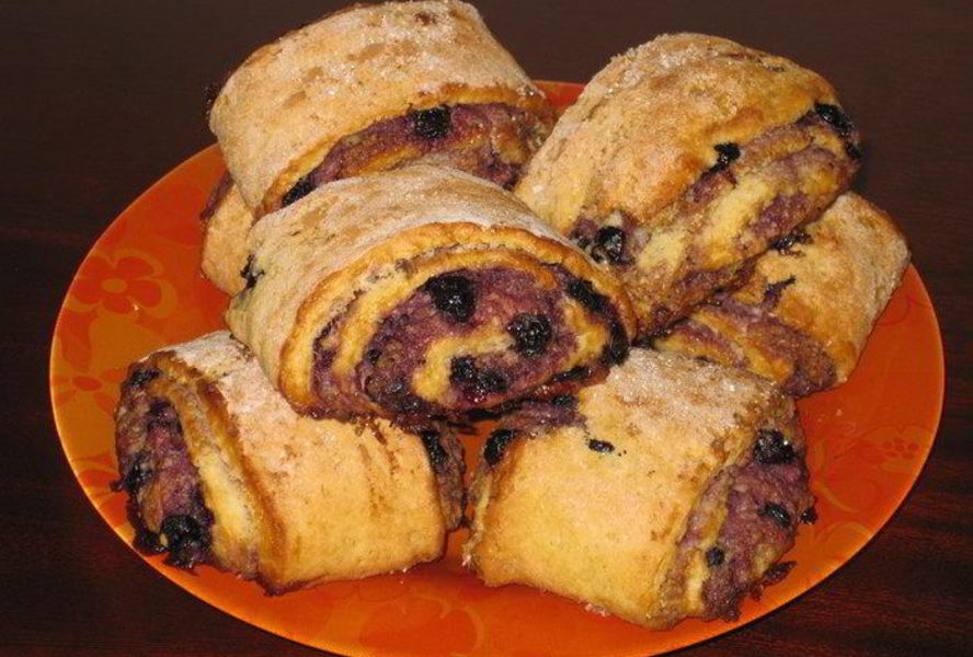 Булочка Черничный привет с Селигера