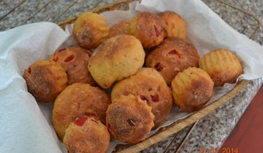 Рецепт булочек с творогом и запеченным сладким перцем
