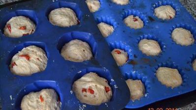 булочки с творогом и запеченным сладким перцем