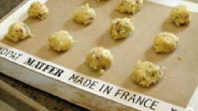 гужеры с сыром и беконом