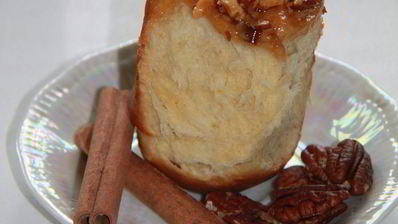 медовые булочки с корицей и орехами