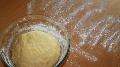 медовые булочки с корицей и орехами