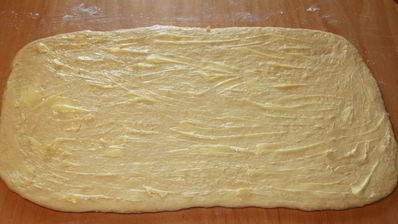 медовые булочки с корицей и орехами