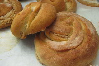 Постные булочки с корицей