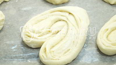 сдобные булочки плюшки