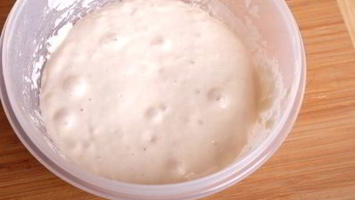 цельнозерновые булочки с семенами льна на закваске