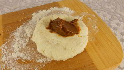 творожные булочки со сгущенкой