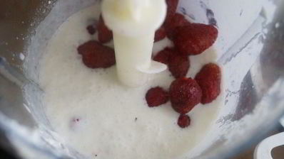 питьевой клубничный чизкейк