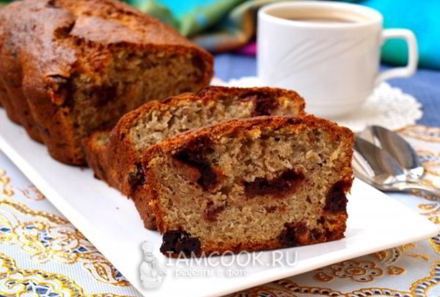 Банановый кекс с вишней