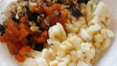 кекс ореховый с сухофруктами