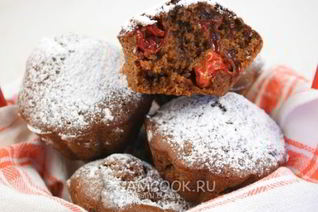 Постные шоколадно-вишневые кексы