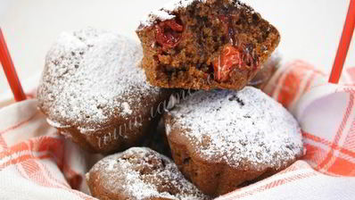 постные шоколадно-вишневые кексы