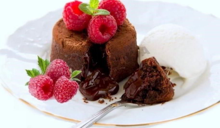 Рецепт шоколадного фондана с ликером