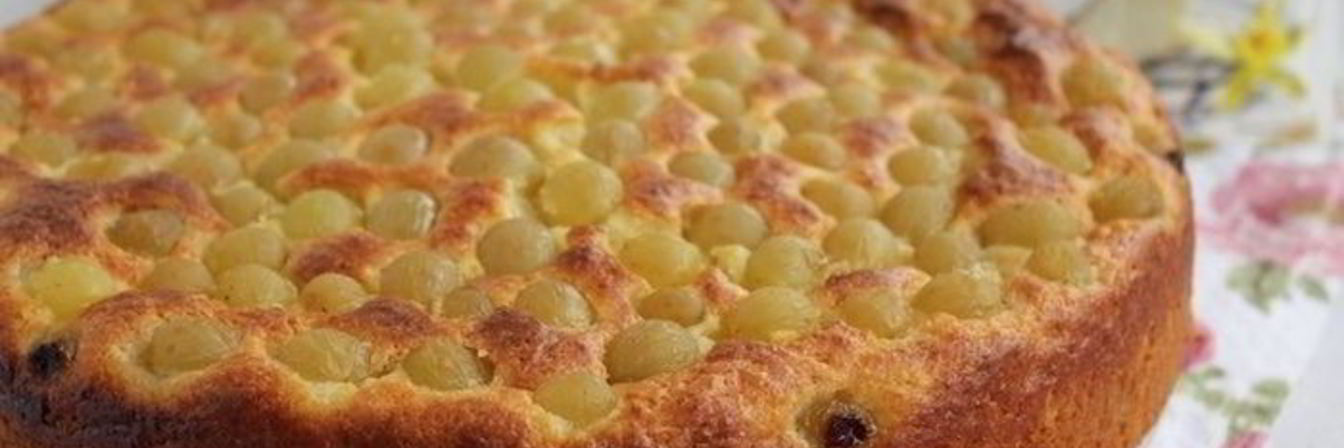 Творожный кекс с виноградом