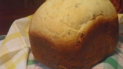 хлеб с укропом, луком, чесноком и чили