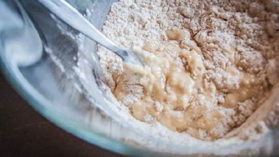 сладкий хлеб на сыворотке с молочным шоколадом