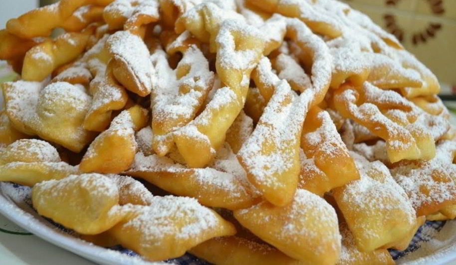 Рецепт хвороста на кефире