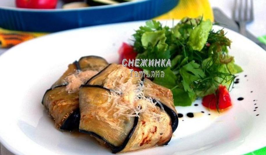Рецепт конвертиков из баклажана с моцареллой, томатом и цукини