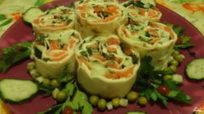 лаваш с красной рыбой и плавленым сыром