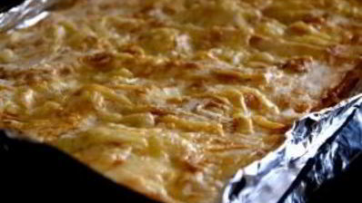 лаваш с луком и сыром