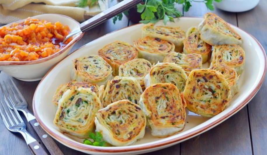 Рецепт рулетиков из лаваша с картофелем, грибами и зеленью