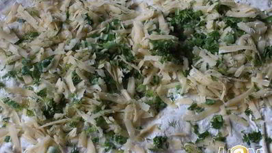 рулеты из лаваша с сыром и зеленью